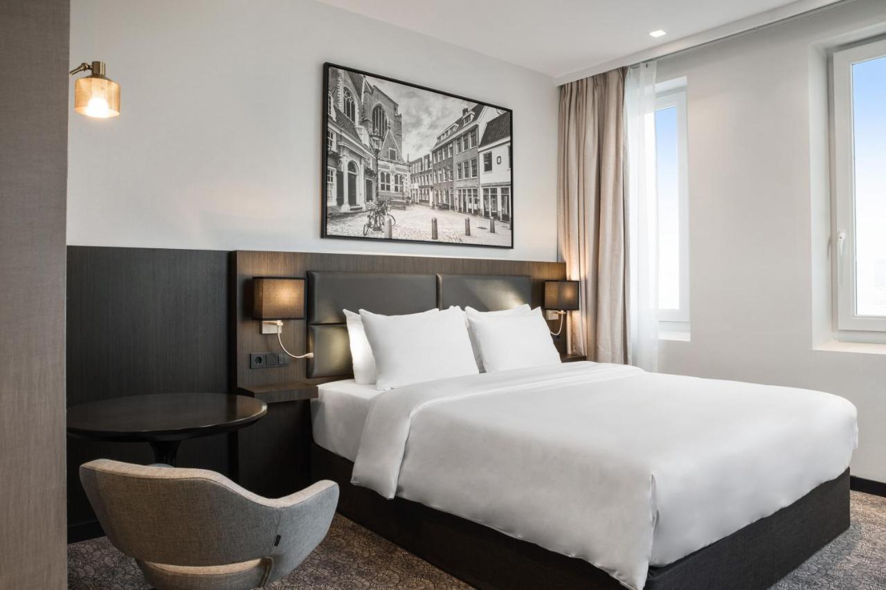 Radisson Hotel & Suites Amsterdam South อัมสเทลวีน ภายนอก รูปภาพ